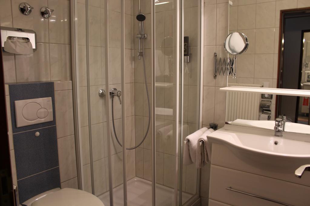 Hotel Gasthof Roessle Rottenburg am Neckar Екстериор снимка