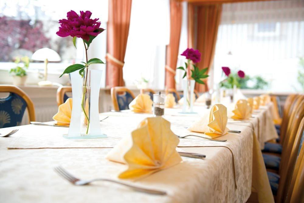 Hotel Gasthof Roessle Rottenburg am Neckar Екстериор снимка
